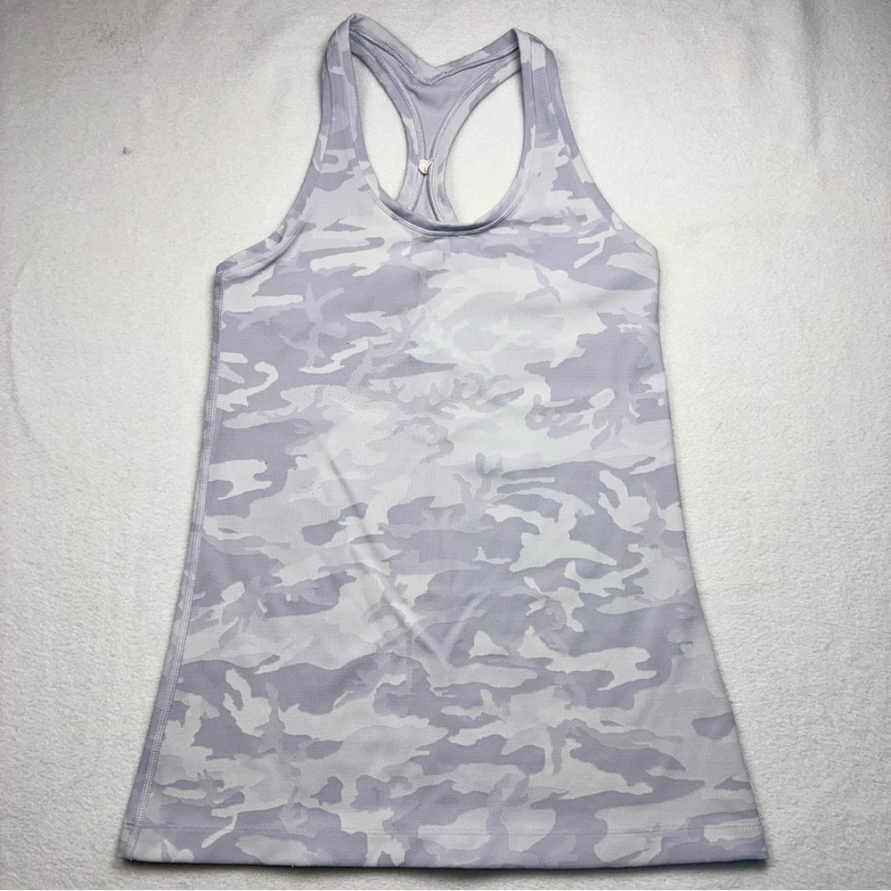 Lululemon Tank Gray Camo Print Racerback Athletic Workout Tank Women Size 6
